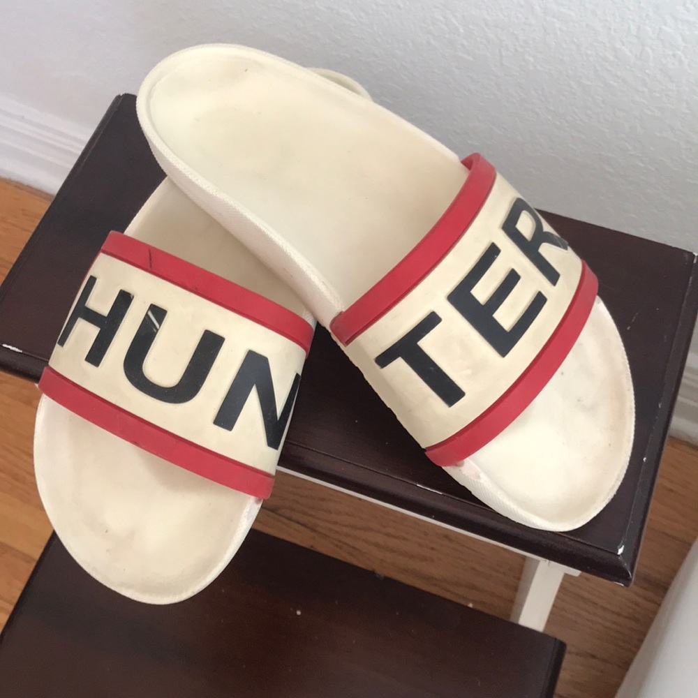 Hunter white sandals